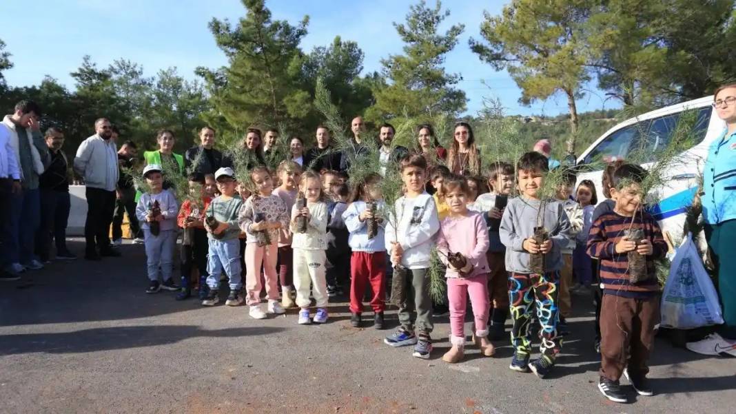 Kepez’de Minikler Yangın Sonrası Ormana Umut Oldular! 1